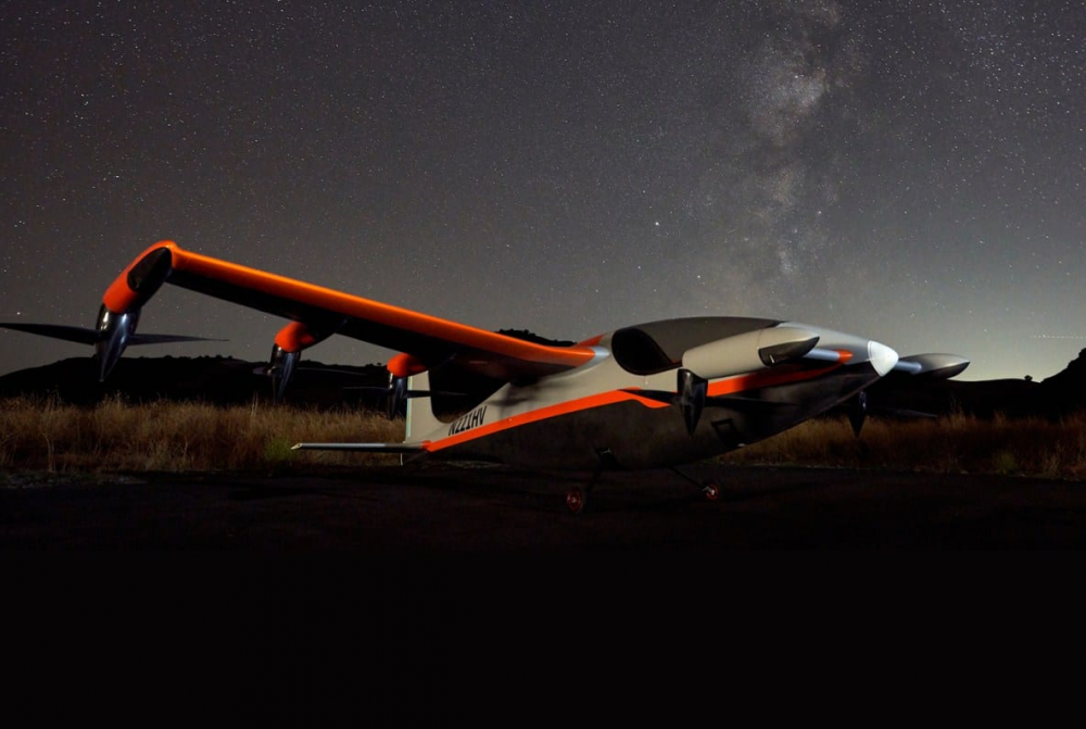 Larri Peyc-in “uçan avtomobil” startapı Kitty Hawk bağlanır