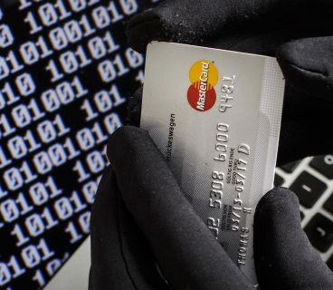 1 milyondan çox kredit kartı məlumatı oğurlanıb