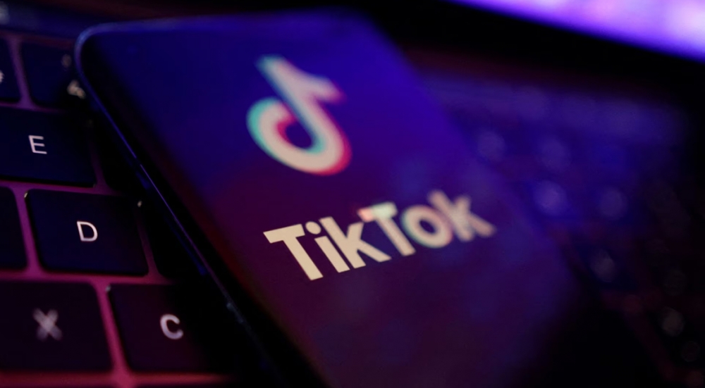 Kanada da dövlət işçilərinə TikTok-u qadağan etdi