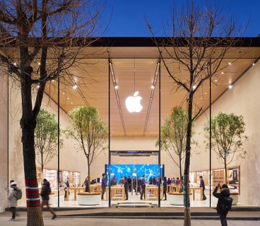 Apple Asiya smartfon bazarında ikinci yeri tutub