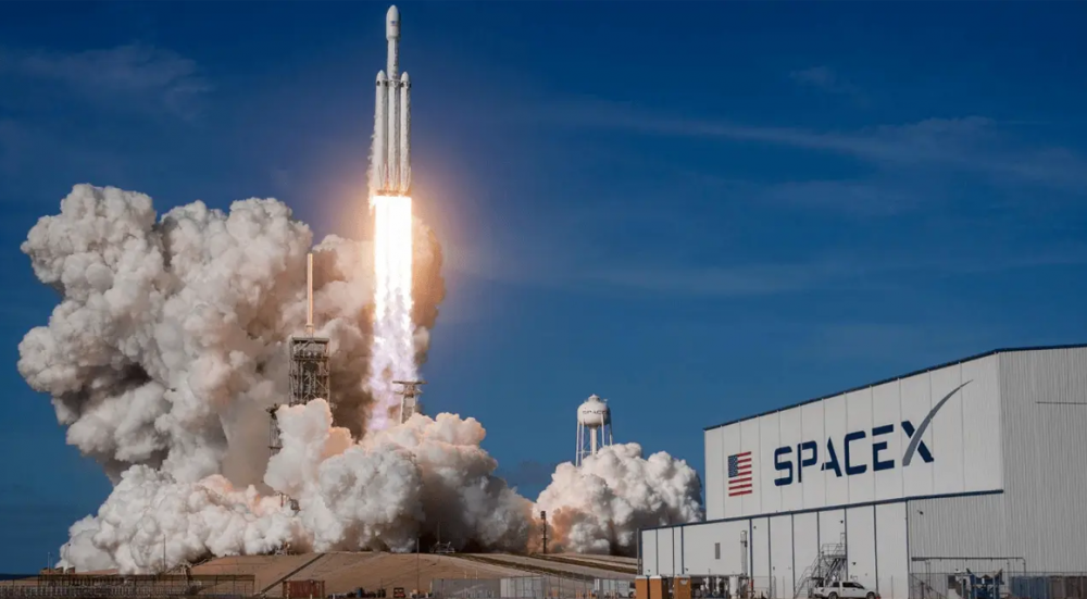 SpaceX-in təxirə salınmış raketi sabah buraxılacaq