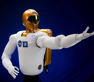 NASA insanabənzər astronavt robotun sınaqlarına başlayıb