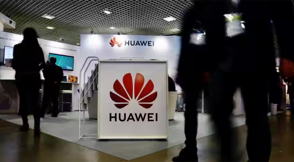 Huawei daha bir Avropa ölkəsində qadağan edilir