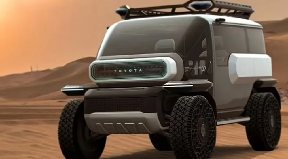 Toyota Ay üçün yeni konseptual avtomobilini təqdim edib