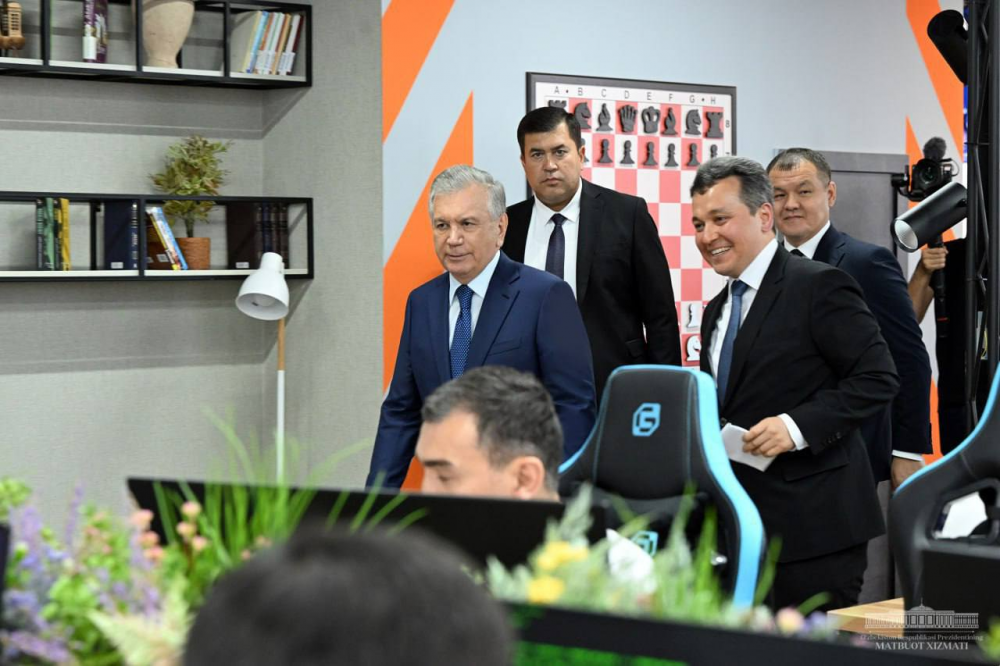 President of Uzbekistan Shavkat Mirziyoyev visited the new branch of IT-Park