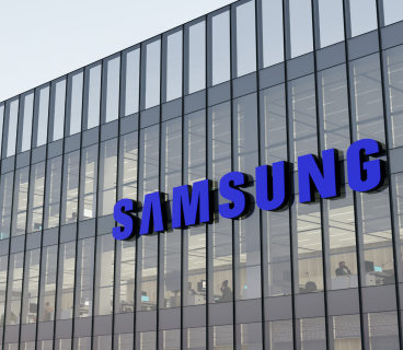 Cənubi Koreyalı prokurorlar "Samsung" şirkətinin rəhbəri Cey Liyə 5 il həbs cəzası istəyib