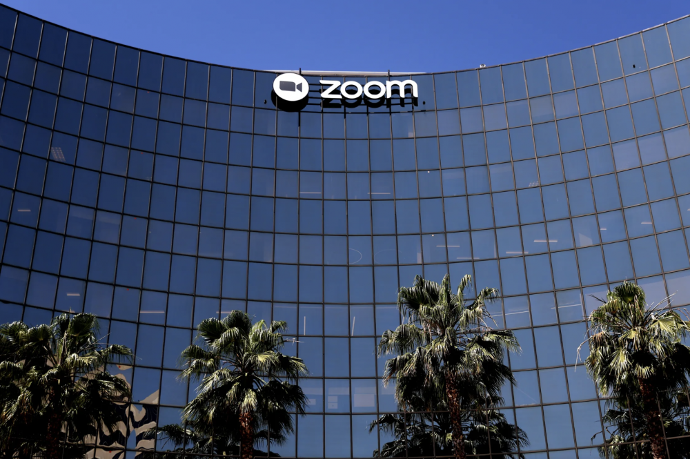 "Zoom 2.0" süni intellekt əsaslı şirkət kimi yenidən fəaliyyətə başlayır