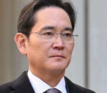 Samsung's CEO Jay Y. Lee has been cleared of all charges