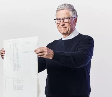 Bill Gates unveils Microsoft's secret code 50 years later