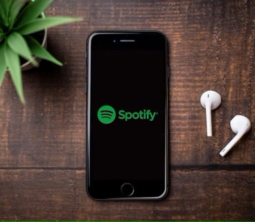 Spotify ABŞ-də Apple komissiyası olmadan ödəniş bağlantılarını təqdim edib