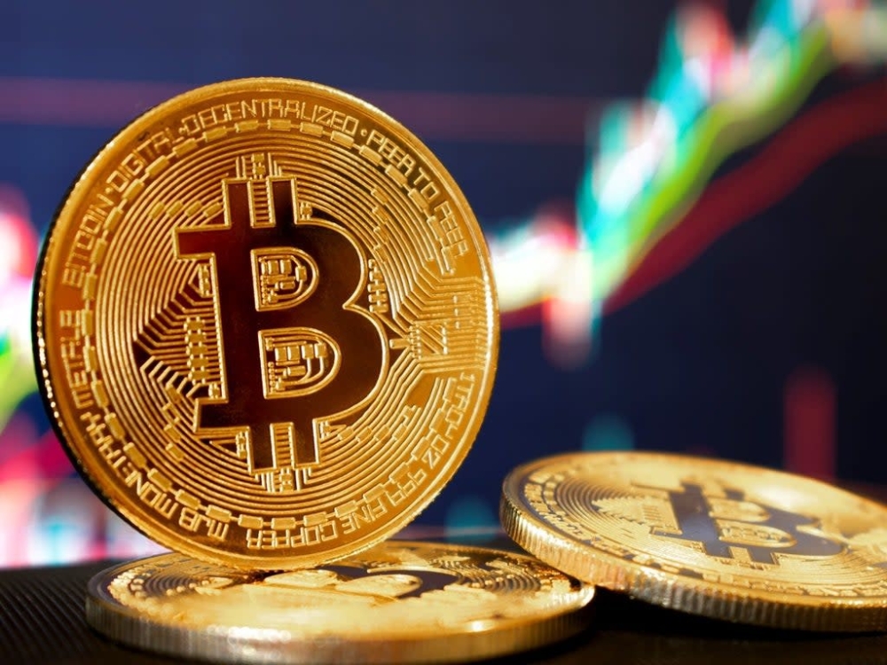Bitcoin price surpasses $109,400 for the first time in history
