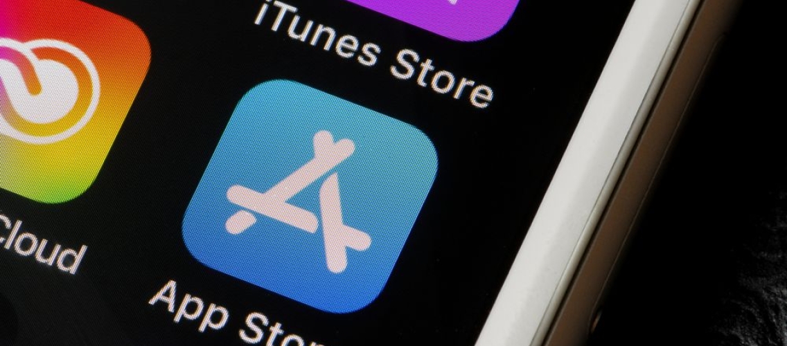 “Apple”ın ABŞ App Store-u tətbiqlər və satışlar vasitəsilə 400 milyard dollar gəlir əldə edib