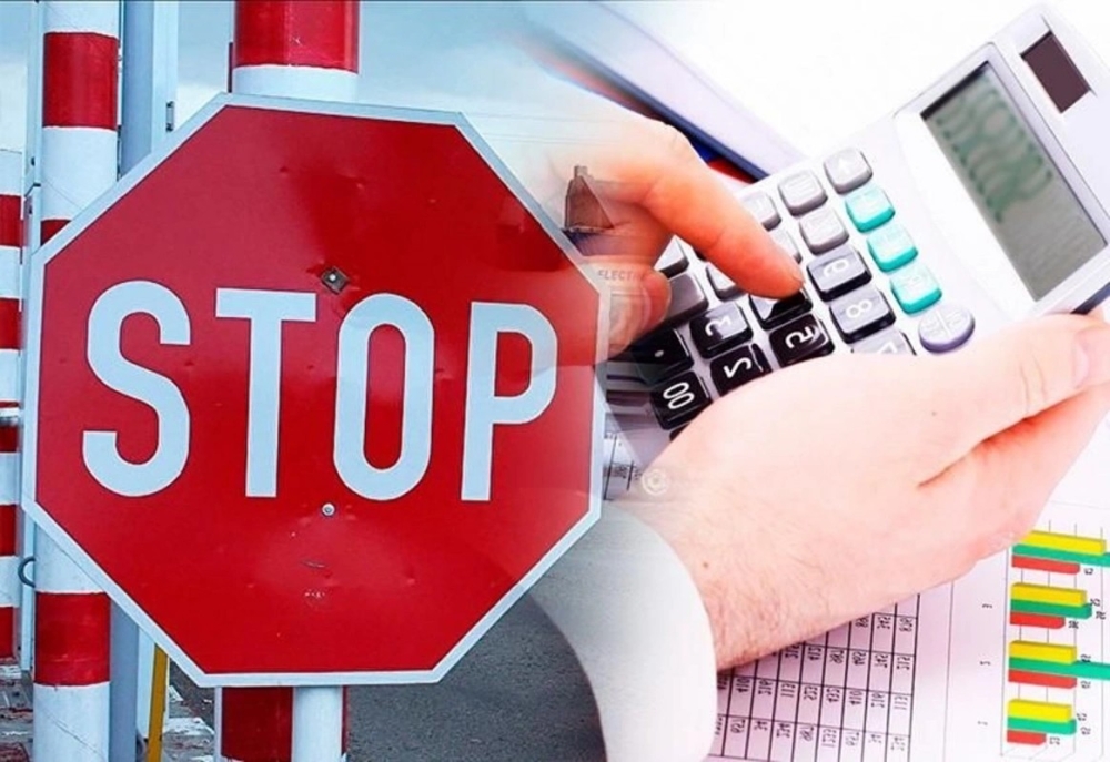 SMS notifications to be sent to debtors whose right to leave Azerbaijan is restricted