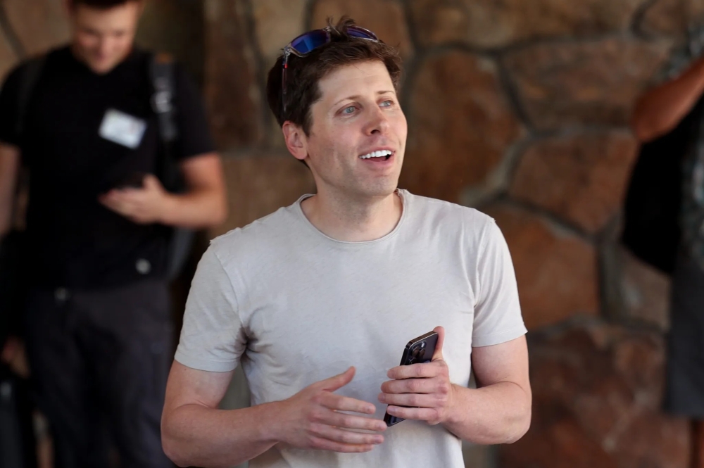Sam Altman: Meta attempted to poach OpenAI staff with multi-million dollar offers