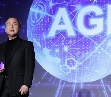 SoftBank-ın təsisçisi ABŞ-da 1 trilyon dollarlıq robot istehsalı kompleksi tikməyi planlaşdırır