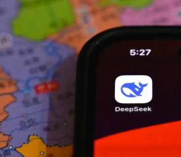 Almaniya DeepSeek tətbiqinin App Store və Play Store-dan silinməsini tələb edir
