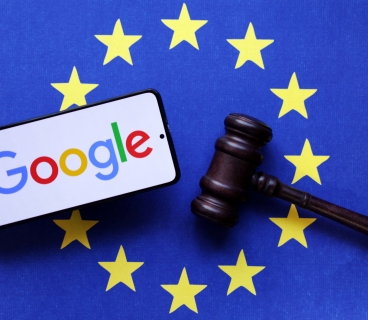 Google Avropa Komissiyasının təzyiqinə boyun əydi: axtarış sistemində dəyişikliklər təklif edir