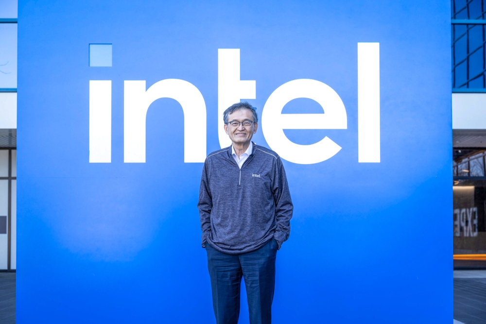 Intel CEO-su şirkətin kritik vəziyyətini etiraf etdi: “Biz artıq top-10-da belə deyilik”