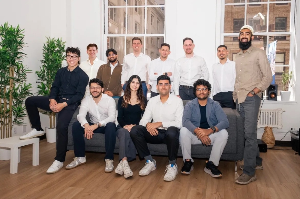 AI startup “Delve” founded by 21-year-old MIT students raises $32 million in funding