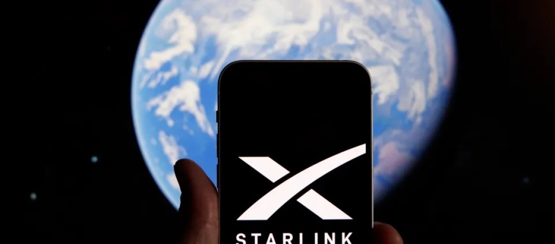 Starlink service experiences global outage