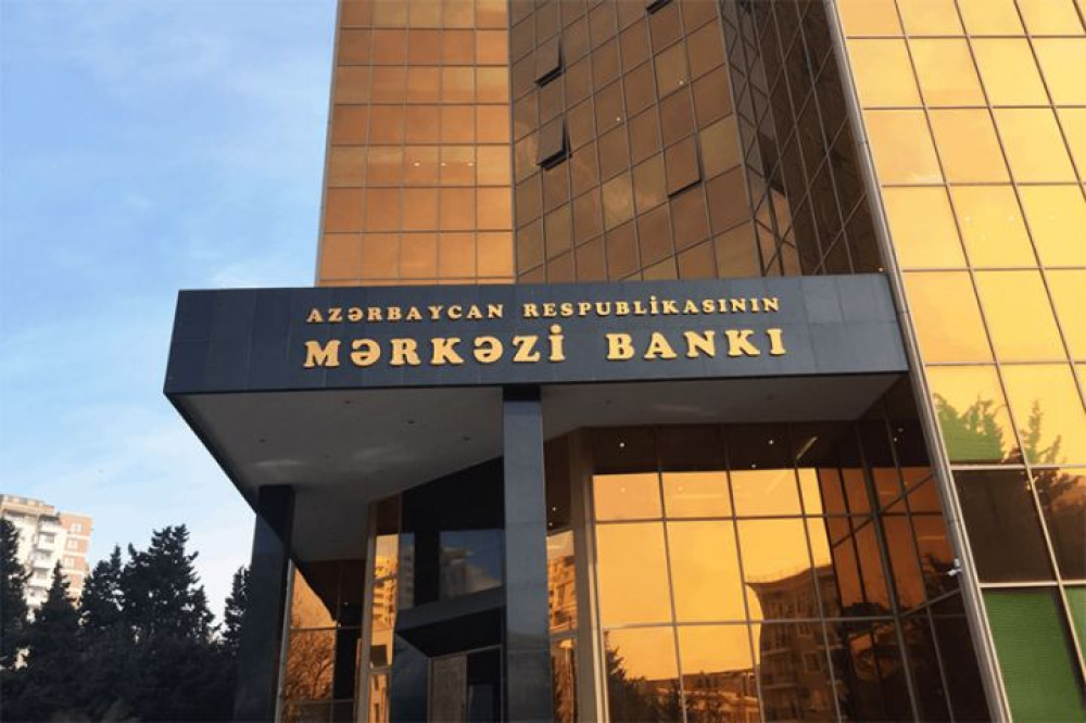 Mərkəzi Bank 2 fintexə xarici valyutada köçürmə aparmağa qadağa qoydu
