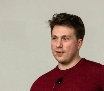 The co-founder of xAI has resigned to establish a new investment fund