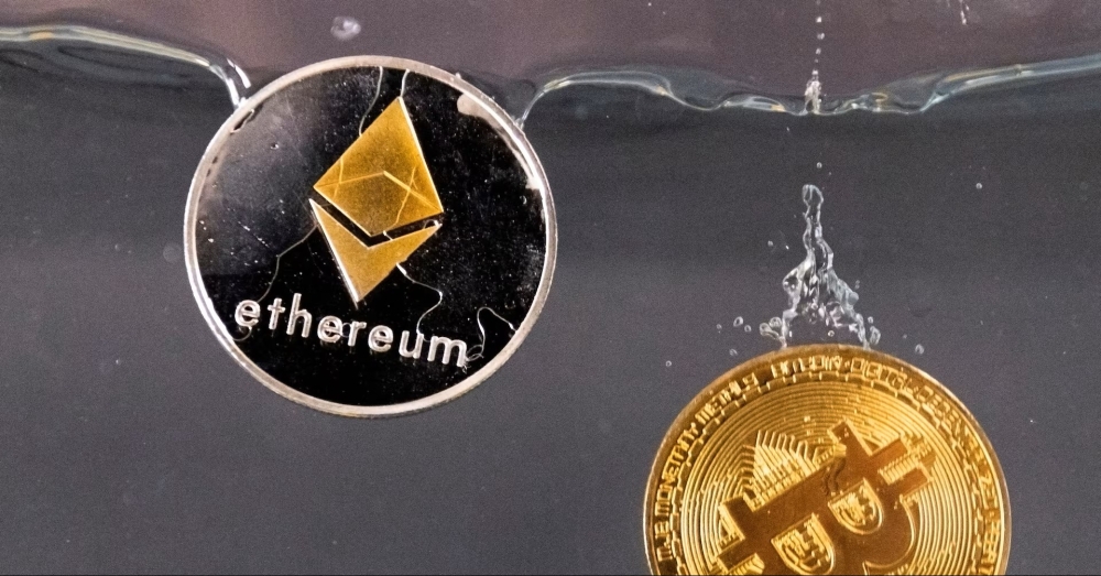 Bitcoin 7 həftənin ən aşağı səviyyəsinə düşüb: investorlar “ethereum”a yönəlir