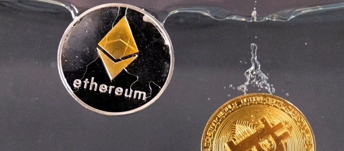 Bitcoin 7 həftənin ən aşağı səviyyəsinə düşüb: investorlar “ethereum”a yönəlir
