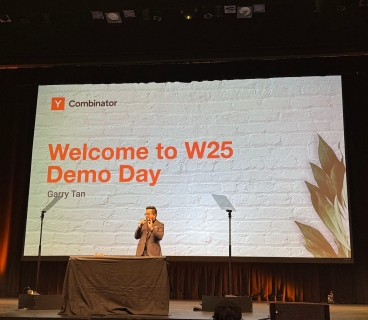 Y Combinator-un Yay 2025 Demo Day Tədbiri
