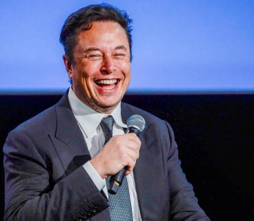 Elon Musk became the first person in history to reach a net worth of $500 billion