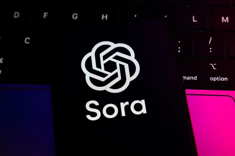 OpenAI-nın Sora-sı ilk gündən App Store-un Top 3-ündə