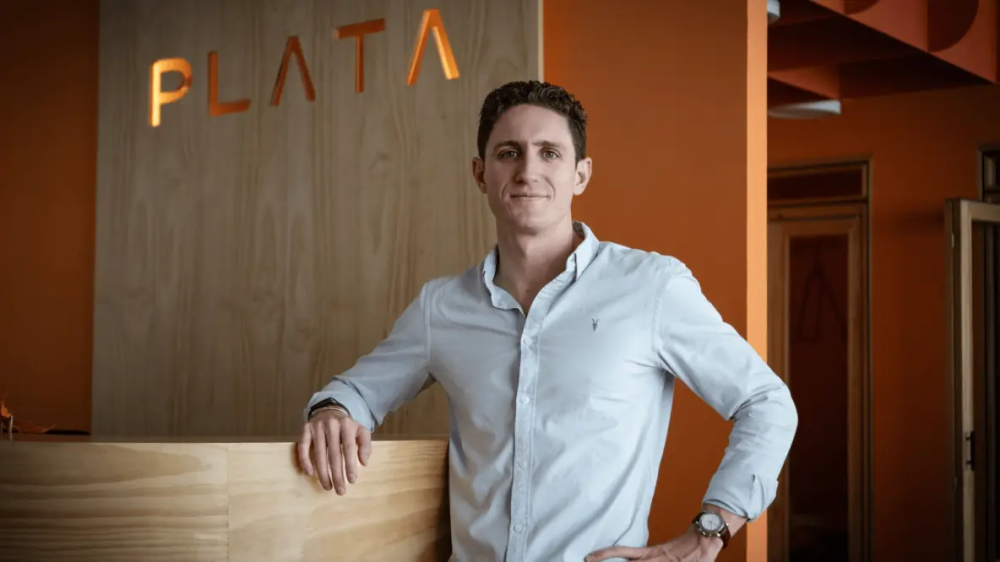 Former Tinkoff CEO's startup Plata raises $250 million in investment