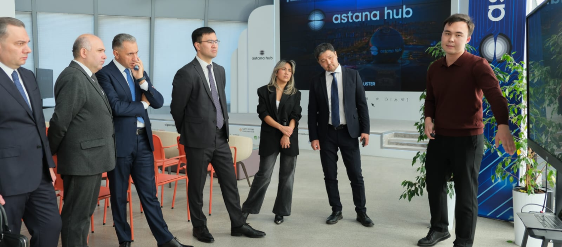 Rəşad Nəbiyev Astana HUB-ı ziyarət edib
