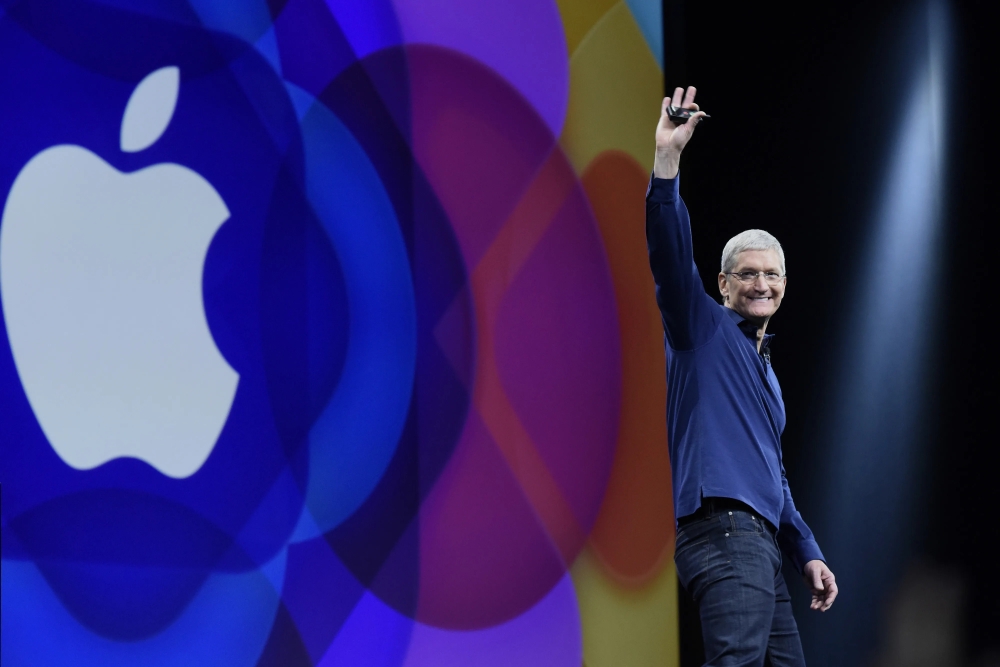 Apple Becomes the World’s Second Company to Reach a $4 Trillion Valuation