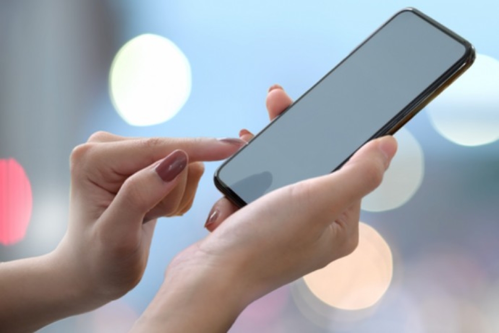 Azərbaycana gətirilən 1 ədəddən artıq mobil telefonlara 100 manat aksiz vergisi tətbiq ediləcək