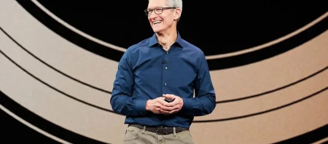 "Apple" ın dəyəri 4 trilyon dolları ötüb