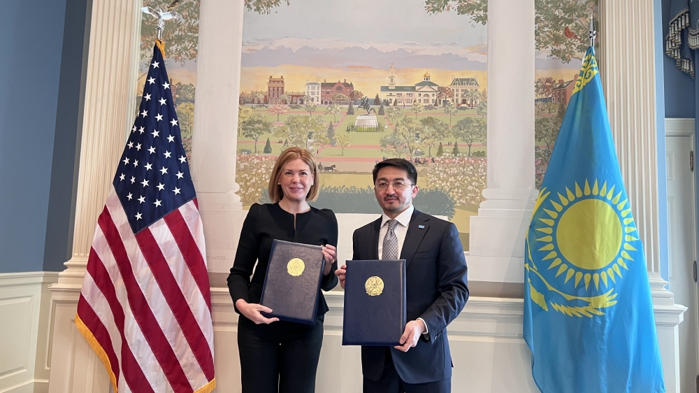 Kazakhstan signs memorandum of understanding with Oracle to strengthen AI and digital development