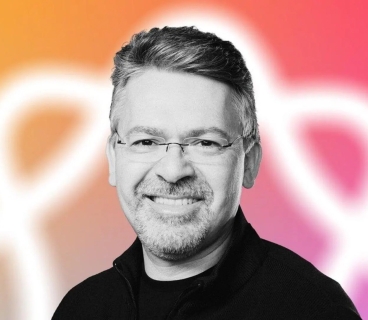 The Vice President of Artificial Intelligence at Apple has resigned