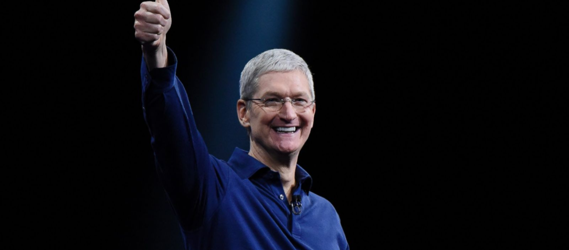 Apple CEO-su 2025-ci ildə 74 milyon dollar maaş alıb