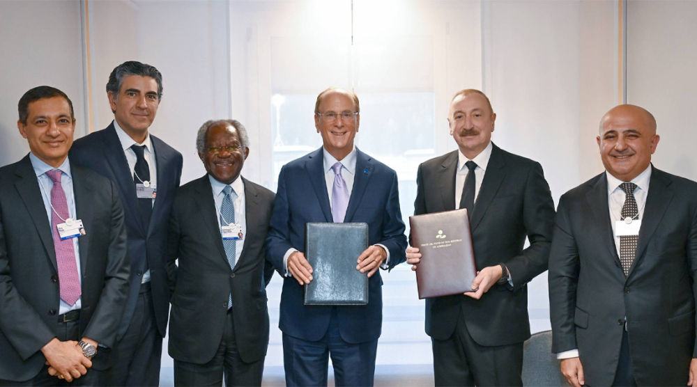 Azerbaijan discusses global investments in artificial intelligence and data centers