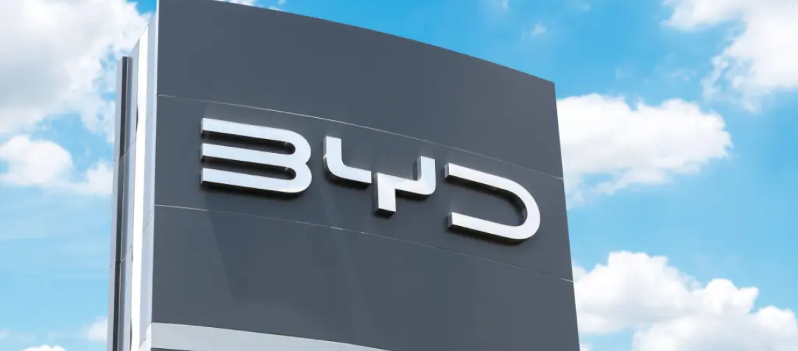 BYD Tramp dövrünün rüsumları ilə bağlı ABŞ hökumətini məhkəməyə verib