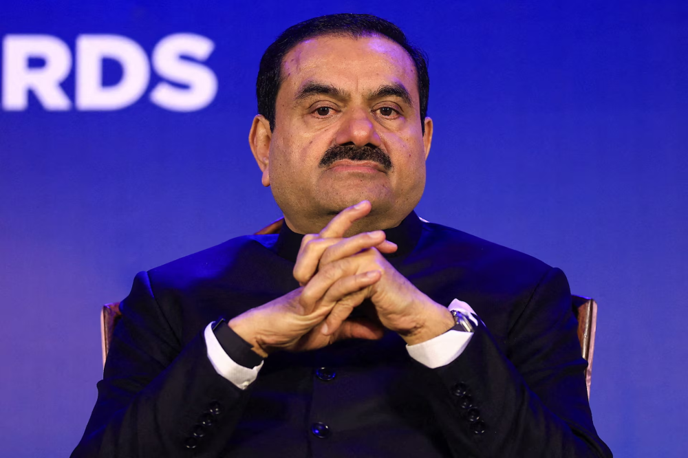 Adani Hindistanda süni intellekt infrastrukturuna 100 milyard dollar investisiya edir
