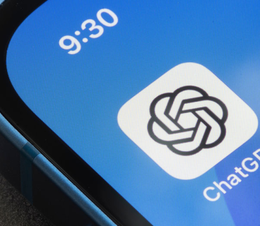 Users mass delete ChatGPT amid war-related discontent