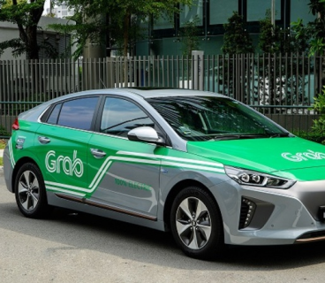 Robot taxi service is also being launched in Asia