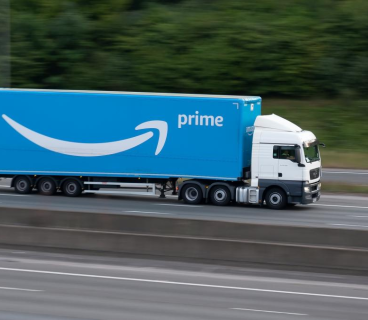 Amazon introduces new fuel surcharge amid war