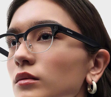 Huawei introduces its first artificial intelligence glasses in China
