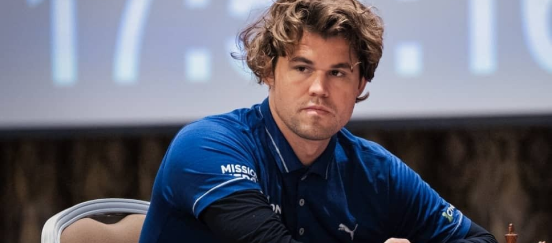 Kompüter olmayan Maqnus Karlsen 250 min dollarlıq turniri qazandı