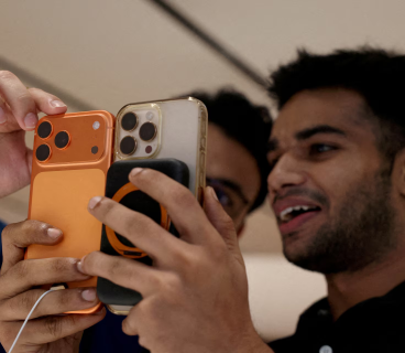 Apple Hindistanda 10 milyard dollarlıq satış həddini keçib