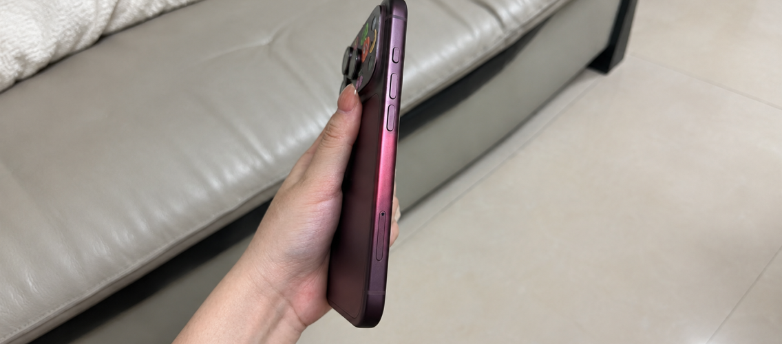 Qırmızı iPhone 18 Pro-nun rəngi solur: problem digər modellərdə də müşahidə olunur